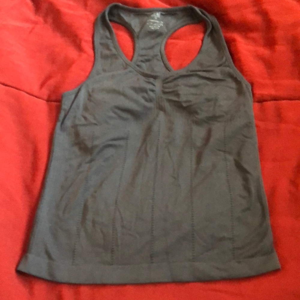 Pro-fit racerback with built in bra